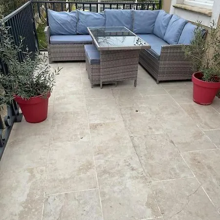 Climatise Avec Piscine Et Jacuzzi * Carpentras
